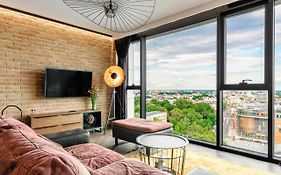Skyview Suite - Niepowtarzalny Widok I Basen