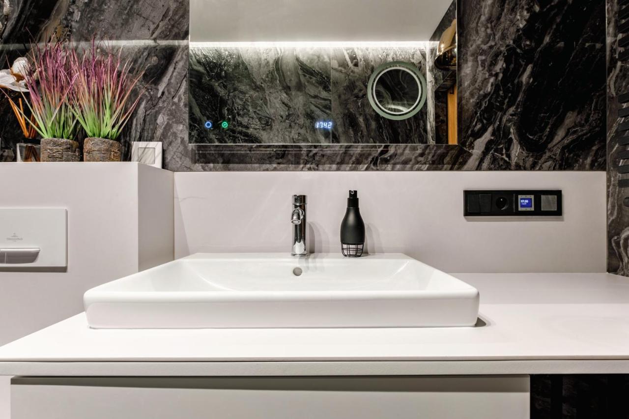 Skyview Suite - Niepowtarzalny Widok I Basen Lublin Exterior photo